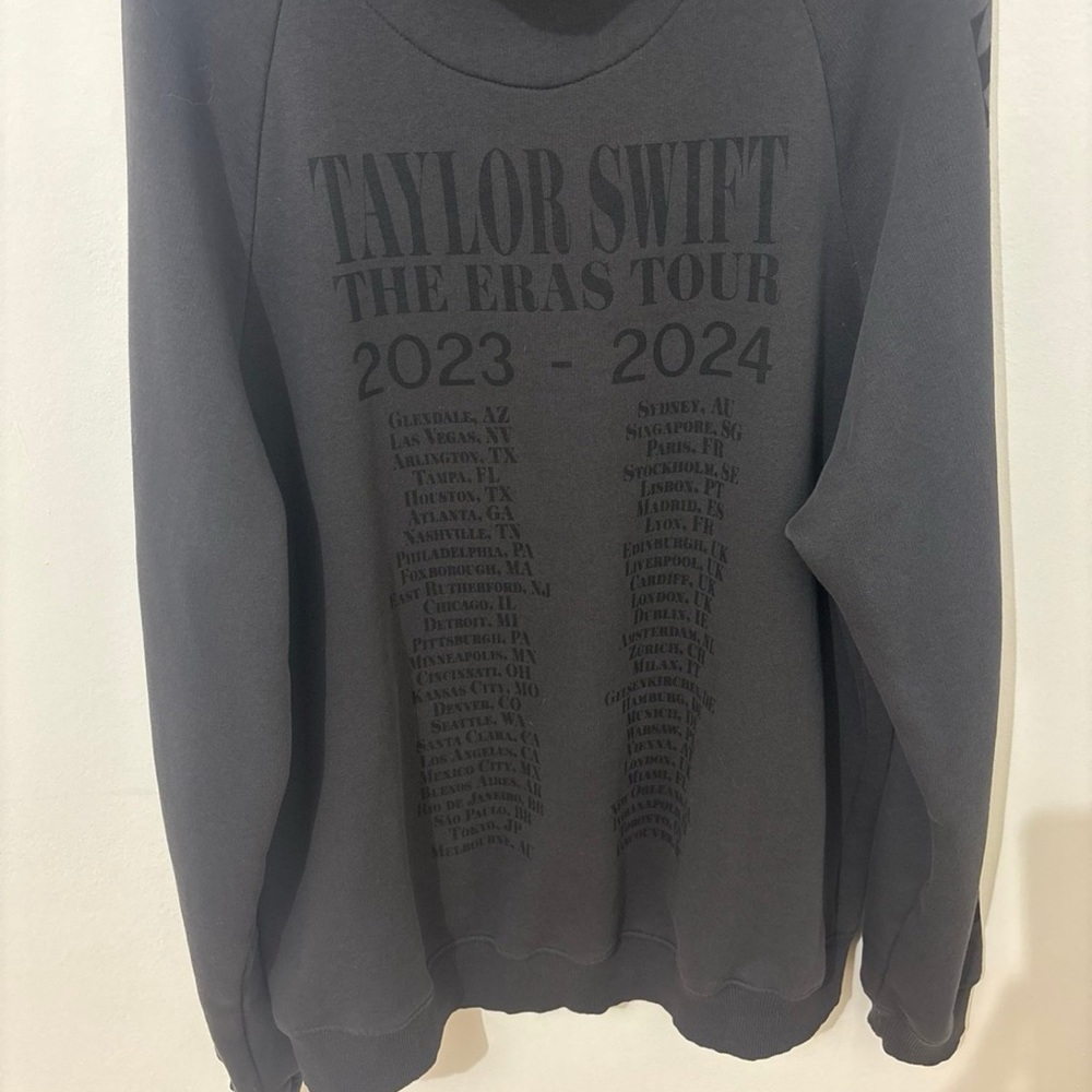 Official Eras Tour merch hoodie - Picture 4 of 6